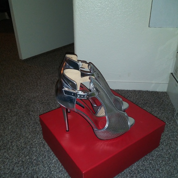 Evening heel - Picture 3 of 6